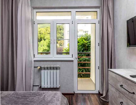Балконный блок (окно + дверь) REHAU Delight